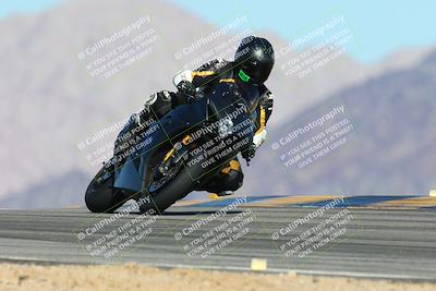 media/Feb-03-2024-SoCal Trackdays (Sat) [[767c60a41c]]/4-Turn 9 Set 1 (1040am)/